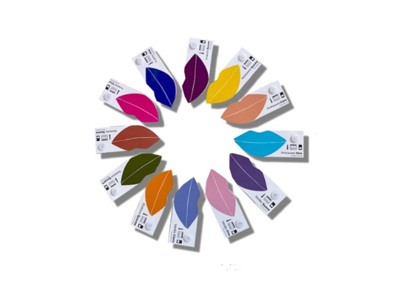 12 lipstick palettes